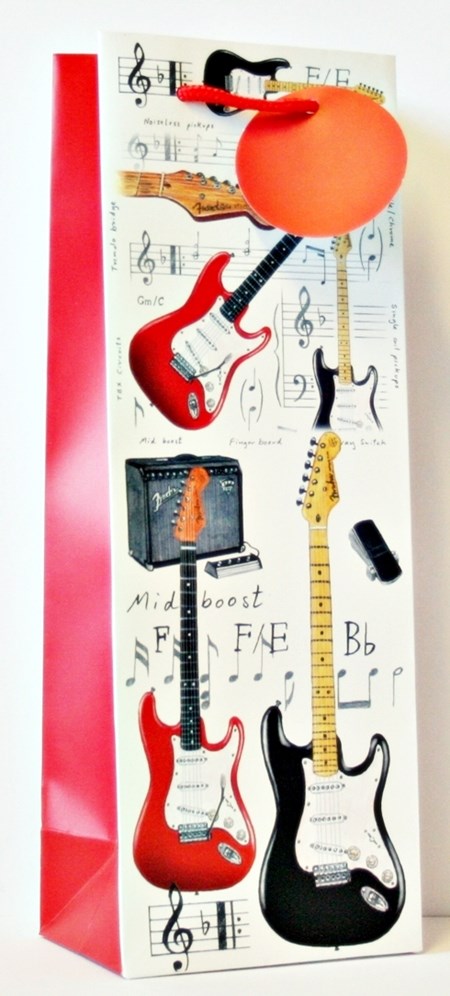 "Guitars" Flaskepose