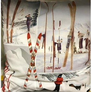 "White Ski" pute, 60 x 60 cm.