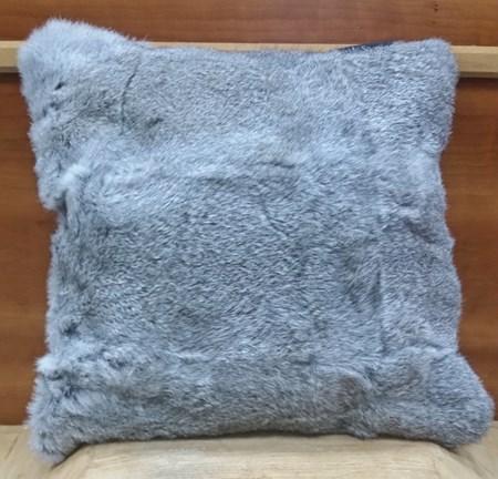 Pute 40 x 40 cm. "Kanin" grå, fyllt